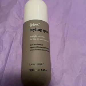 Living proof styling spray .
